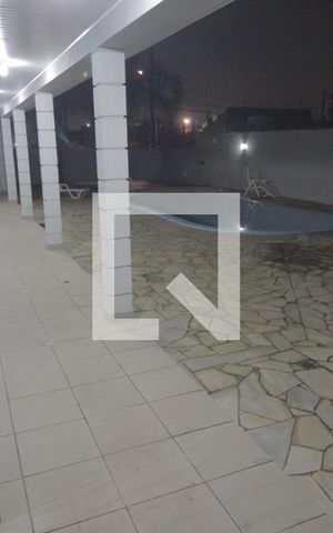 Casa de condomínio à venda com 88m², 4 quartos e 2 vagasÁrea comum - Piscina