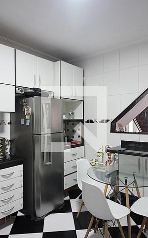 Casa à venda com 115m², 3 quartos e 2 vagasCozinha