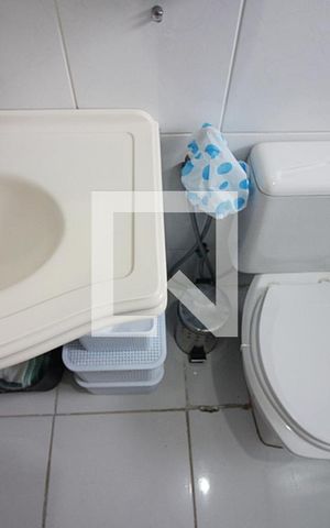 Casa à venda com 115m², 3 quartos e 2 vagasBanheiro Social