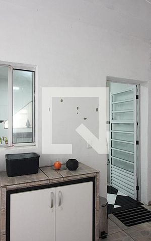 Casa à venda com 115m², 3 quartos e 2 vagasLavanderia