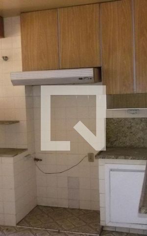 Apartamento à venda com 87m², 4 quartos e sem vagaCozinha