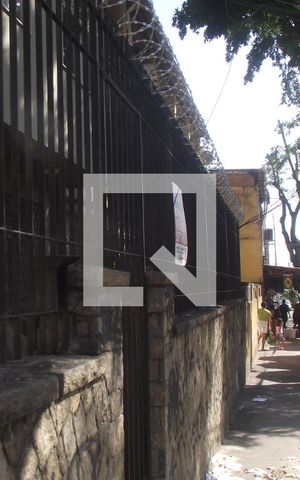 Apartamento à venda com 87m², 4 quartos e sem vagaPlaquinha