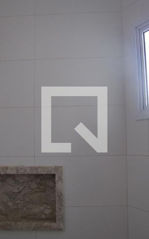 Casa à venda com 98m², 2 quartos e 2 vagasBanheiro da Suíte