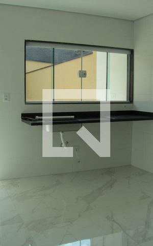 Casa à venda com 98m², 2 quartos e 2 vagasCozinha