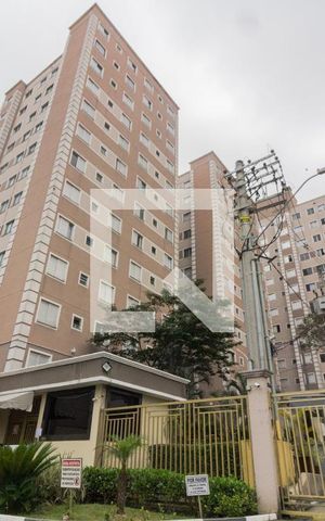 Apartamento para alugar com 36m², 1 quarto e 1 vaga Apartamento para alugar com 36m², 1 quarto e 1 vagaFachada