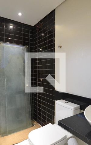 Casa para alugar com 375m², 4 quartos e 2 vagasBanheiro 1