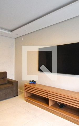 Casa para alugar com 375m², 4 quartos e 2 vagasSala