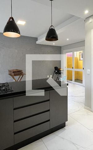 Casa para alugar com 375m², 4 quartos e 2 vagasCozinha