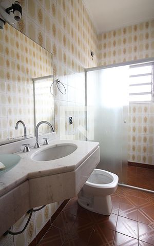 Casa à venda com 180m², 4 quartos e 2 vagasBanheiro Social 2