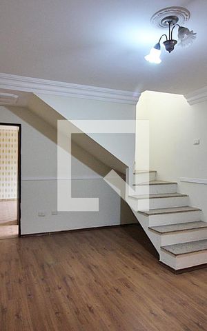Casa à venda com 180m², 4 quartos e 2 vagasSala 