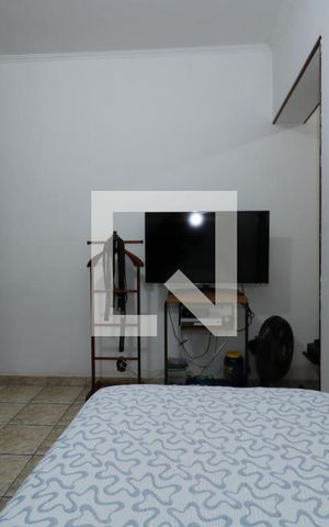 Casa à venda com 242m², 3 quartos e 3 vagasQuarto 2