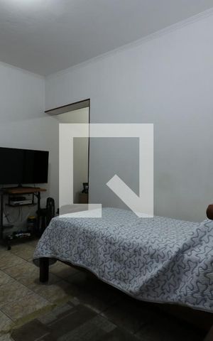 Casa à venda com 242m², 3 quartos e 3 vagasQuarto 2