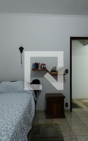 Casa à venda com 242m², 3 quartos e 3 vagasQuarto 2