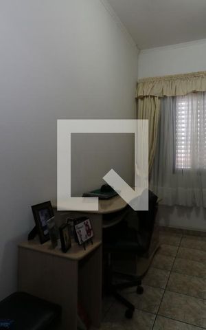 Casa à venda com 242m², 3 quartos e 3 vagasEscritório do Quarto 2