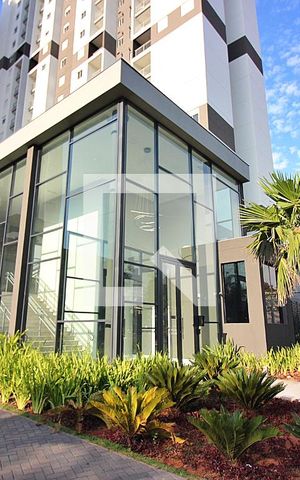 Apartamento à venda com 55m², 2 quartos e 1 vagaFachada e portaria