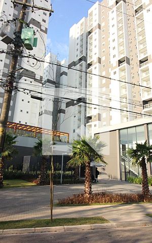 Apartamento à venda com 55m², 2 quartos e 1 vagaFachada e portaria