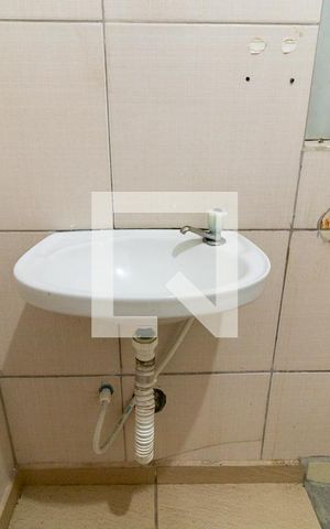 Casa para alugar com 700m², 7 quartos e 1 vaga Casa para alugar com 700m², 7 quartos e 1 vagaDetalhe do banheiro