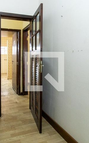 Casa para alugar com 700m², 7 quartos e 1 vaga Casa para alugar com 700m², 7 quartos e 1 vagaCozinha - Armários