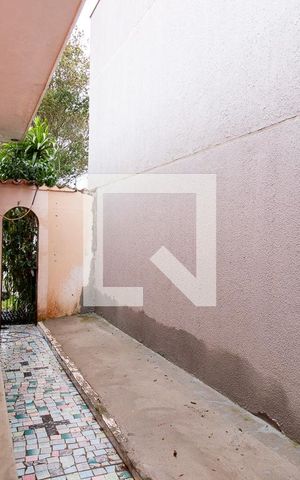 Casa para alugar com 700m², 7 quartos e 1 vaga Casa para alugar com 700m², 7 quartos e 1 vagaVista do quarto 3