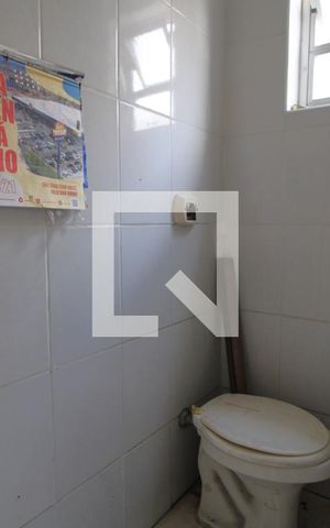 Casa à venda com 115m², 3 quartos e 2 vagasBanheiro de serviço