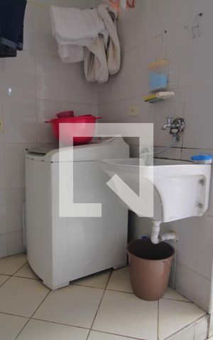 Casa à venda com 115m², 3 quartos e 2 vagasLavanderia