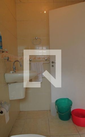 Casa à venda com 115m², 3 quartos e 2 vagasBanheiro da suíte