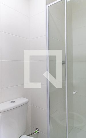 Apartamento à venda com 34m², 2 quartos e sem vaga Apartamento à venda com 34m², 2 quartos e sem vagaBanheiro