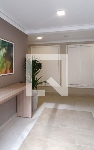 Apartamento à venda com 34m², 2 quartos e sem vaga Apartamento à venda com 34m², 2 quartos e sem vagaHall de Entrada
