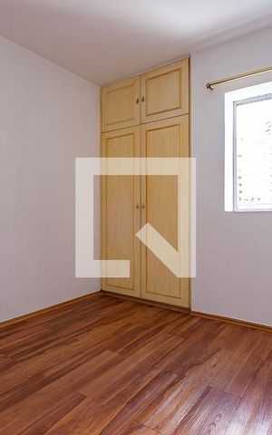Apartamento à venda com 329m², 3 quartos e 4 vagas Apartamento à venda com 329m², 3 quartos e 4 vagasSuíte 2
