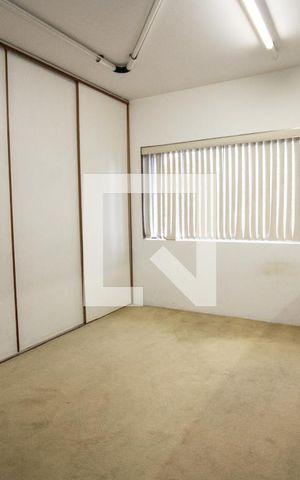 Casa à venda com 544m², 5 quartos e 3 vagas Casa à venda com 544m², 5 quartos e 3 vagasSuíte 2