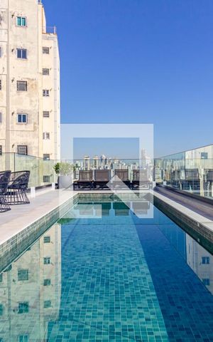 Apartamento à venda com 34m², 2 quartos e sem vaga Apartamento à venda com 34m², 2 quartos e sem vagaÁrea comum - Piscina