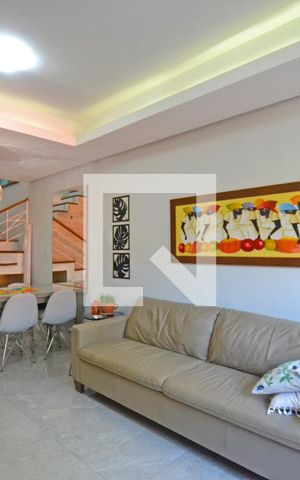 Casa de condomínio para alugar com 117m², 3 quartos e 1 vagaSala