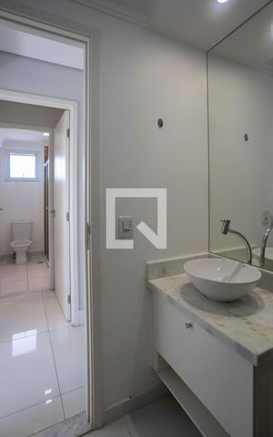 Apartamento à venda com 55m², 2 quartos e 1 vagaBanheiro Social