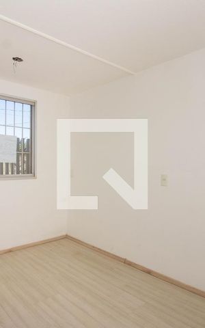 Apartamento à venda com 42m², 2 quartos e 1 vaga Apartamento à venda com 42m², 2 quartos e 1 vagaSala