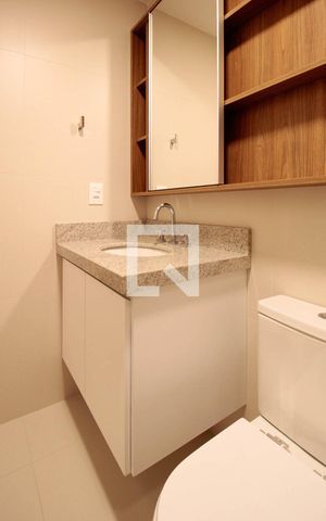 Apartamento para alugar com 66m², 2 quartos e 1 vaga Apartamento para alugar com 66m², 2 quartos e 1 vagaBanheiro
