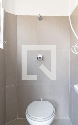 Apartamento para alugar com 120m², 4 quartos e 1 vaga Apartamento para alugar com 120m², 4 quartos e 1 vagaBanheiro de Serviço