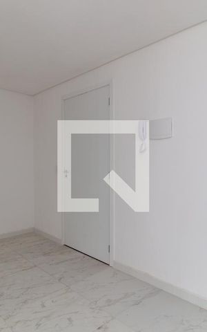 Apartamento à venda com 30m², 1 quarto e sem vaga Apartamento à venda com 30m², 1 quarto e sem vagaSala