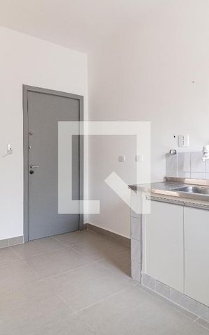 Apartamento para alugar com 120m², 4 quartos e 1 vaga Apartamento para alugar com 120m², 4 quartos e 1 vagaCozinha