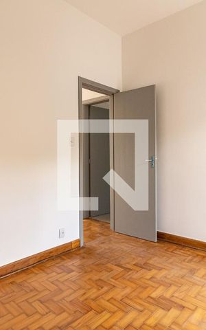 Apartamento para alugar com 120m², 4 quartos e 1 vaga Apartamento para alugar com 120m², 4 quartos e 1 vagaQuarto 4