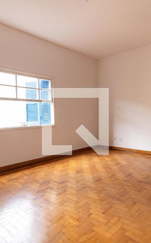Apartamento para alugar com 120m², 4 quartos e 1 vaga Apartamento para alugar com 120m², 4 quartos e 1 vagaSuíte