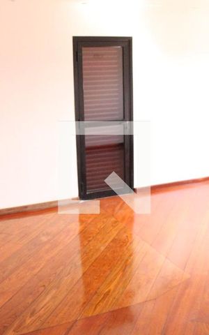 Apartamento à venda com 156m², 2 quartos e 2 vagasSuíte