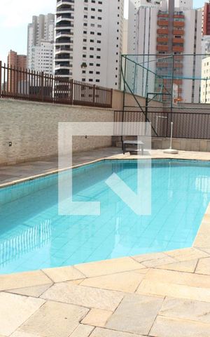 Apartamento à venda com 156m², 2 quartos e 2 vagasÁrea comum - Piscina