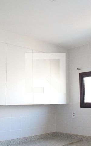 Apartamento à venda com 156m², 2 quartos e 2 vagasCozinha