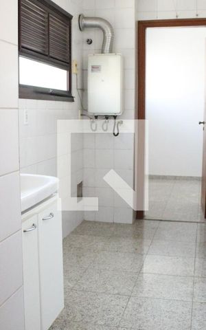 Apartamento à venda com 156m², 2 quartos e 2 vagasLavanderia