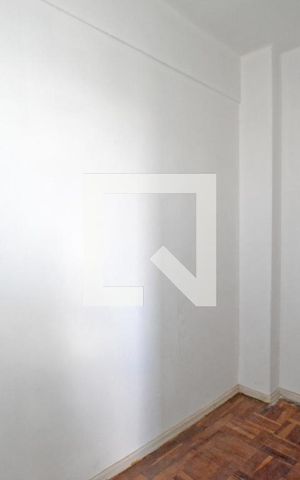 Apartamento à venda com 71m², 2 quartos e sem vagaQuarto de Serviço