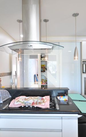 Casa à venda com 240m², 3 quartos e 2 vagasCozinha