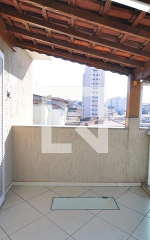 Casa à venda com 240m², 3 quartos e 2 vagasSacada da Suíte 2