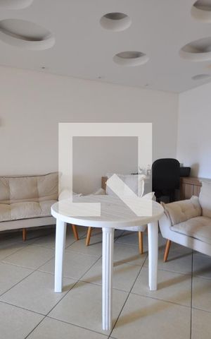 Casa à venda com 240m², 3 quartos e 2 vagasSala de Jogos
