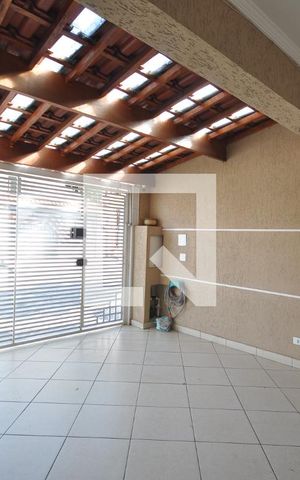 Casa à venda com 240m², 3 quartos e 2 vagasGaragem