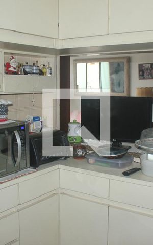Casa à venda com 140m², 3 quartos e 3 vagasCozinha